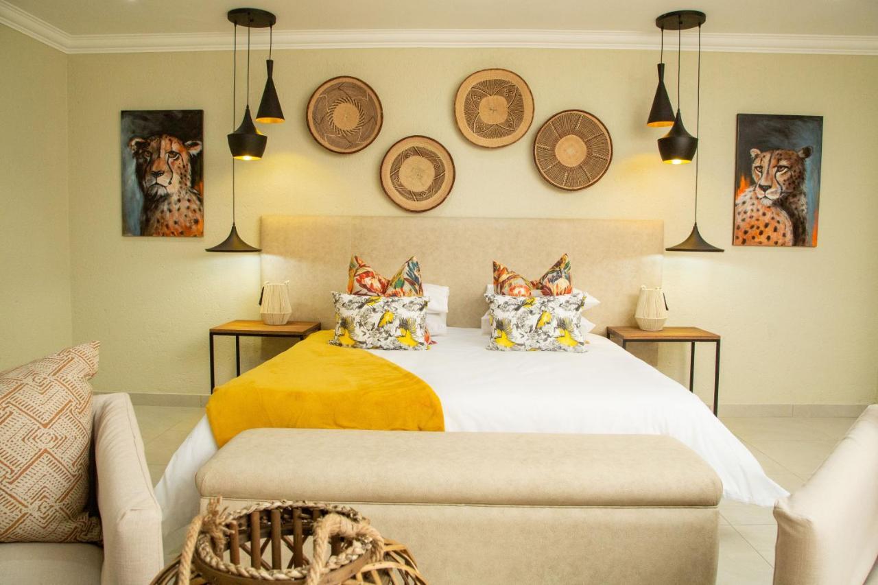 Pumbaa Wildlife Park & Accommodation Mbombela Exterior photo