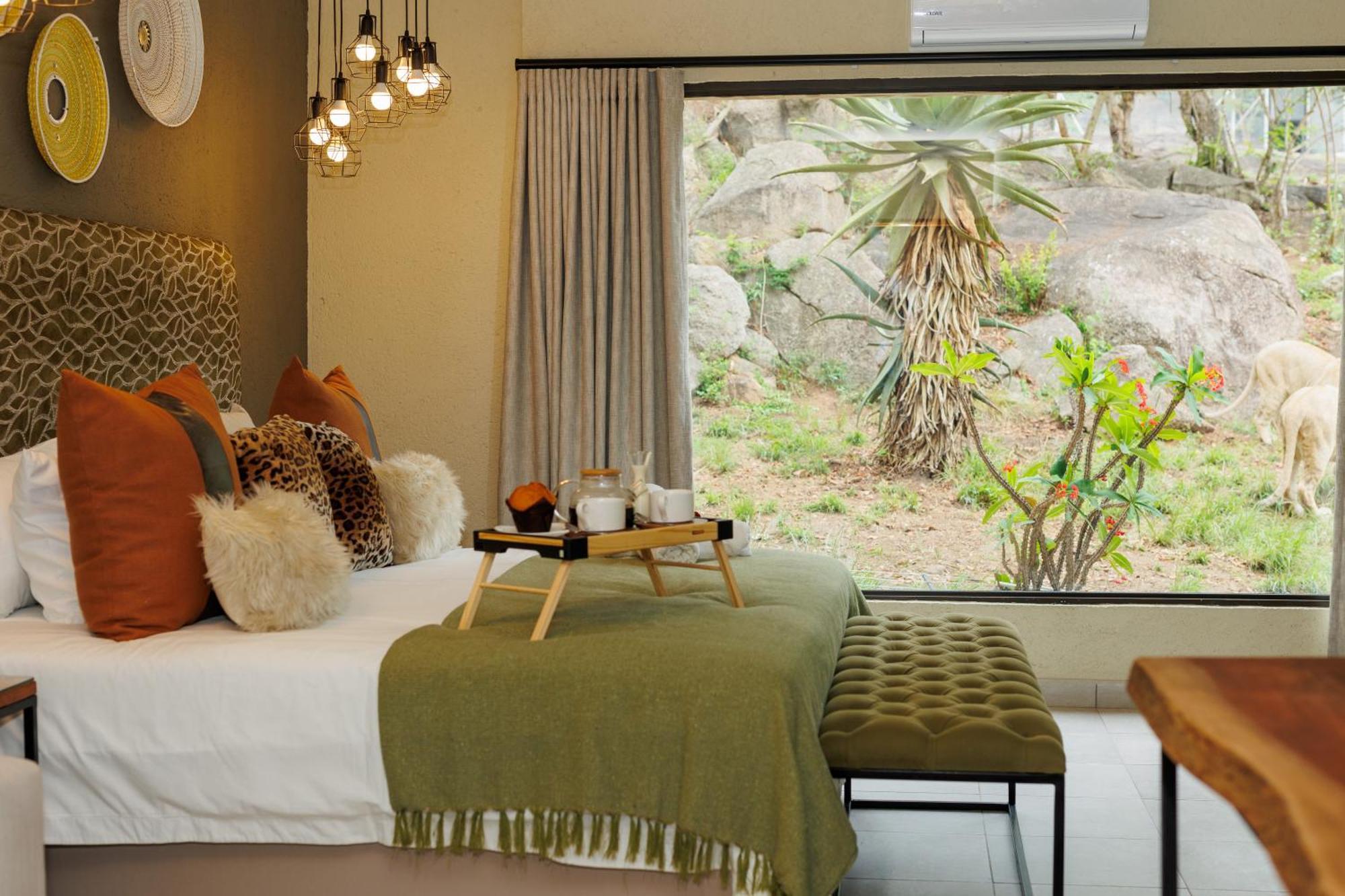 Pumbaa Wildlife Park & Accommodation Mbombela Exterior photo