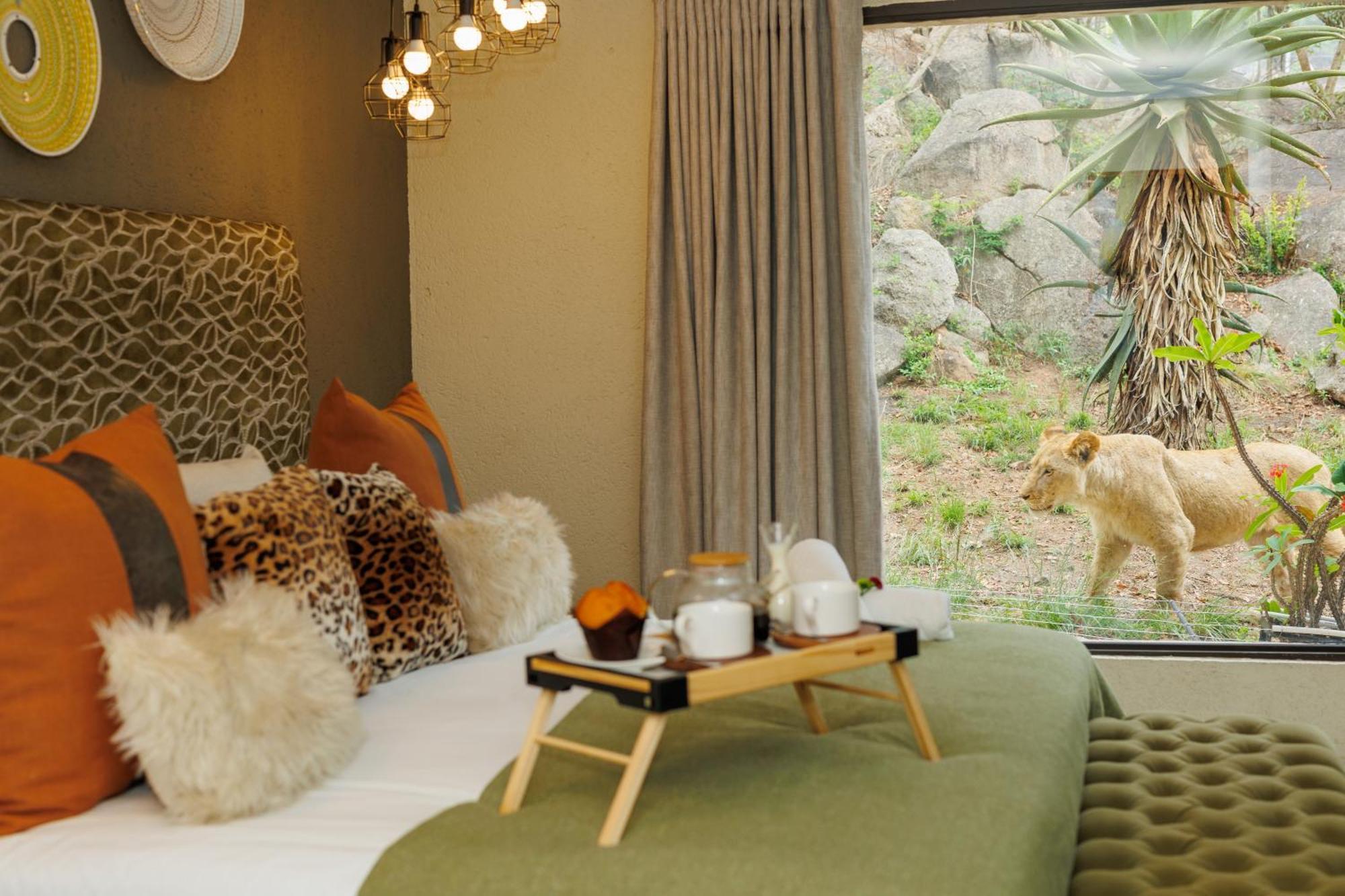 Pumbaa Wildlife Park & Accommodation Mbombela Exterior photo